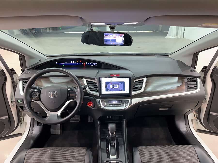 Honda Jade 2018 car image #18