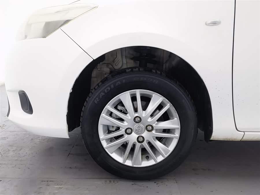 Vios 2015 car image #18