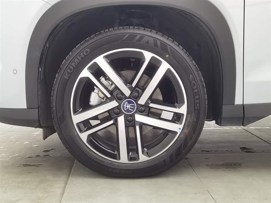 BYD SongL DM-i 2025 car image #18