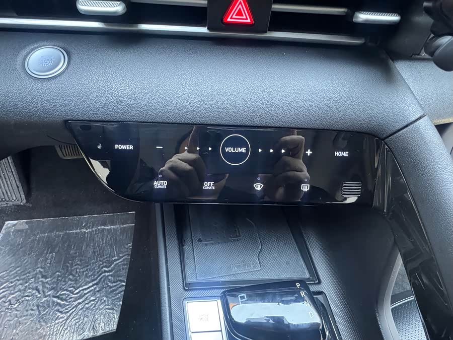 Hyundai Elantra 2022 car image #18