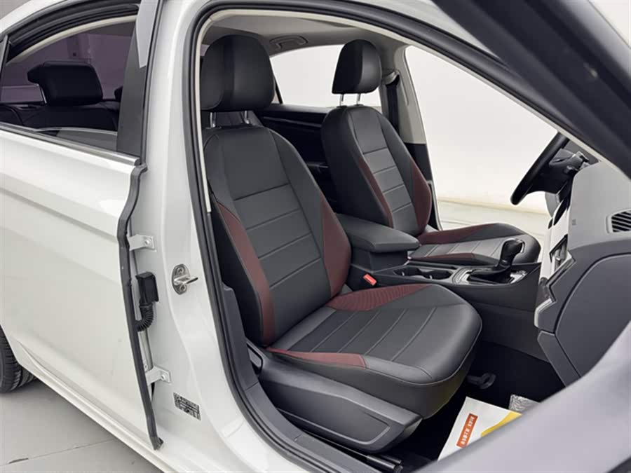 Volkswagen Bora 2020 car image #18