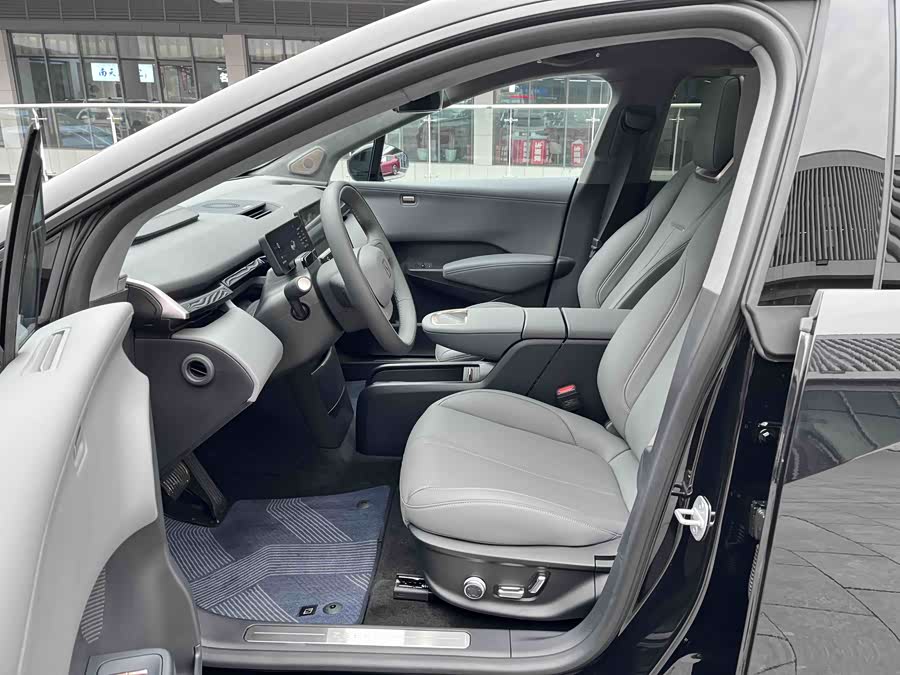 极氪 极氪X 2024 汽车图片 #18