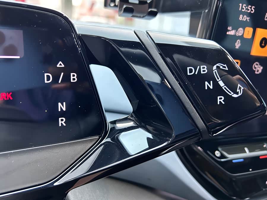 Volkswagen ID.4 X 2024 immagine di auto #18