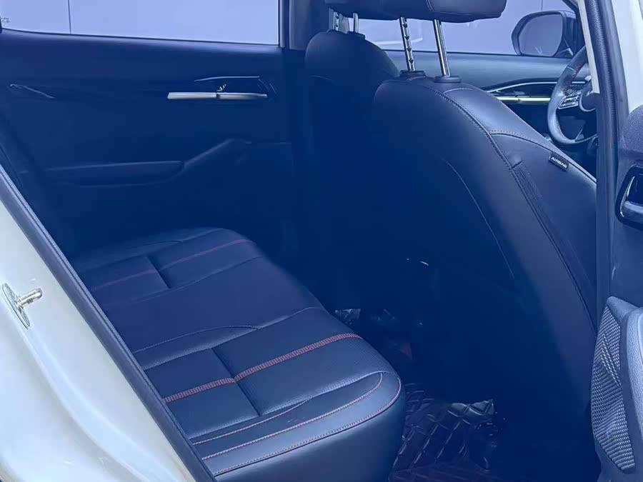 起亚 KX3傲跑 2022 汽车图片 #18