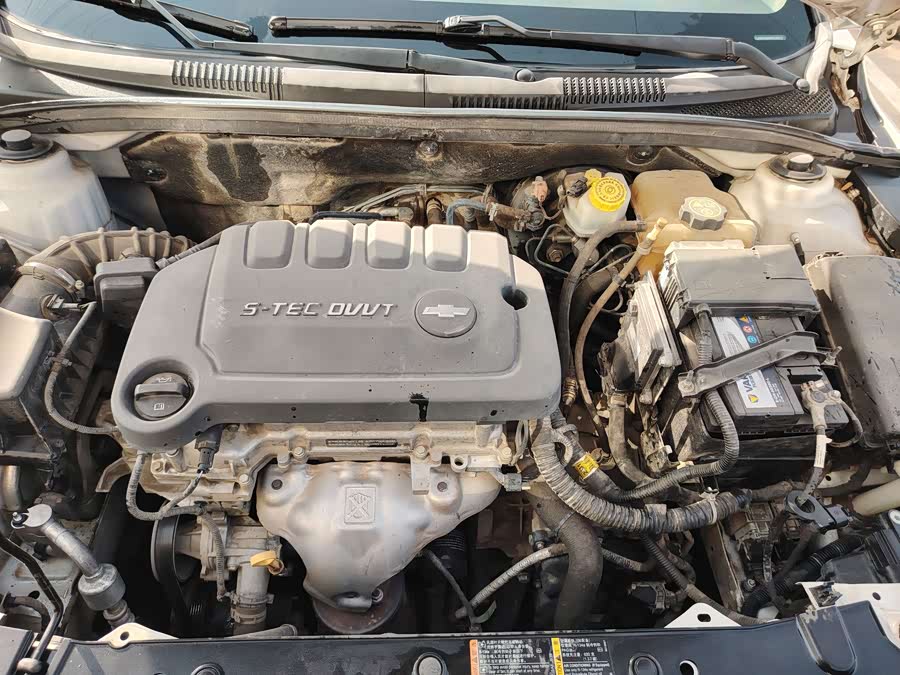 Chevrolet Cruze 2016 immagine di auto #18