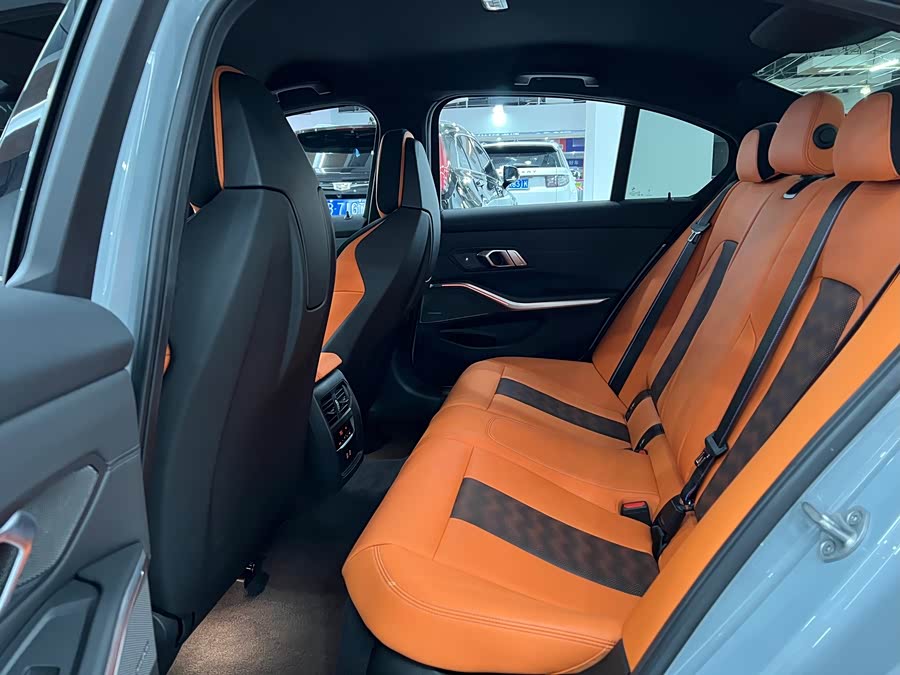 BMW M3 2023 изображение автомобиля #18