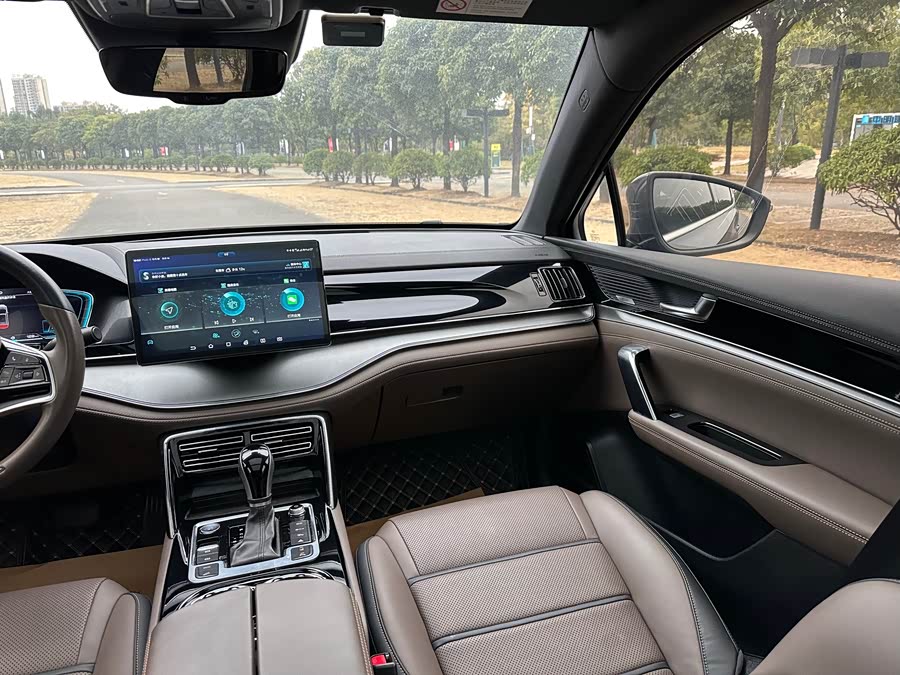 BYD Tang 2020 car image #18