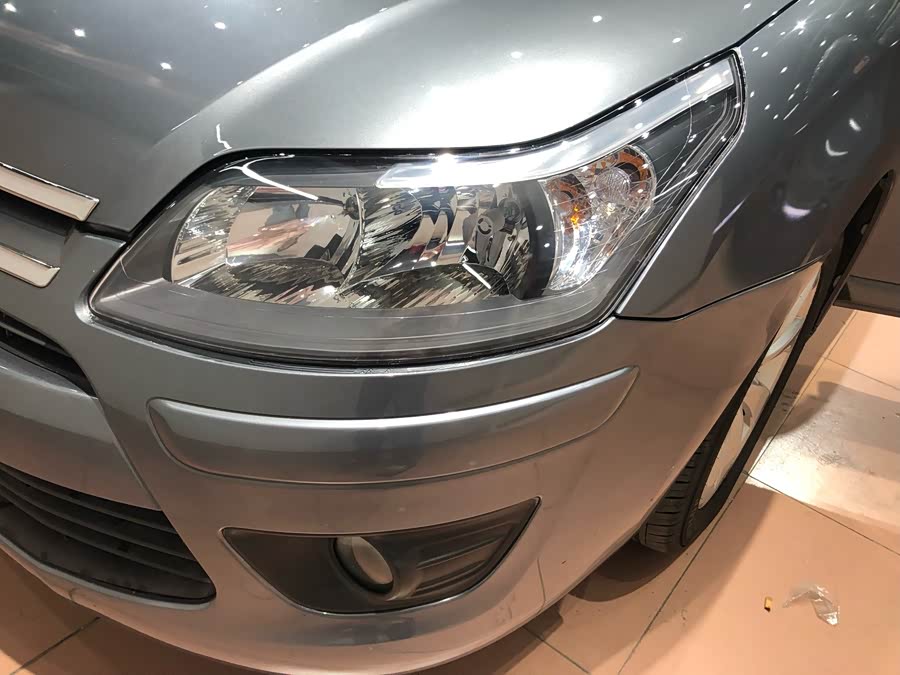 Citroen C-Quatre 2009 car image #18