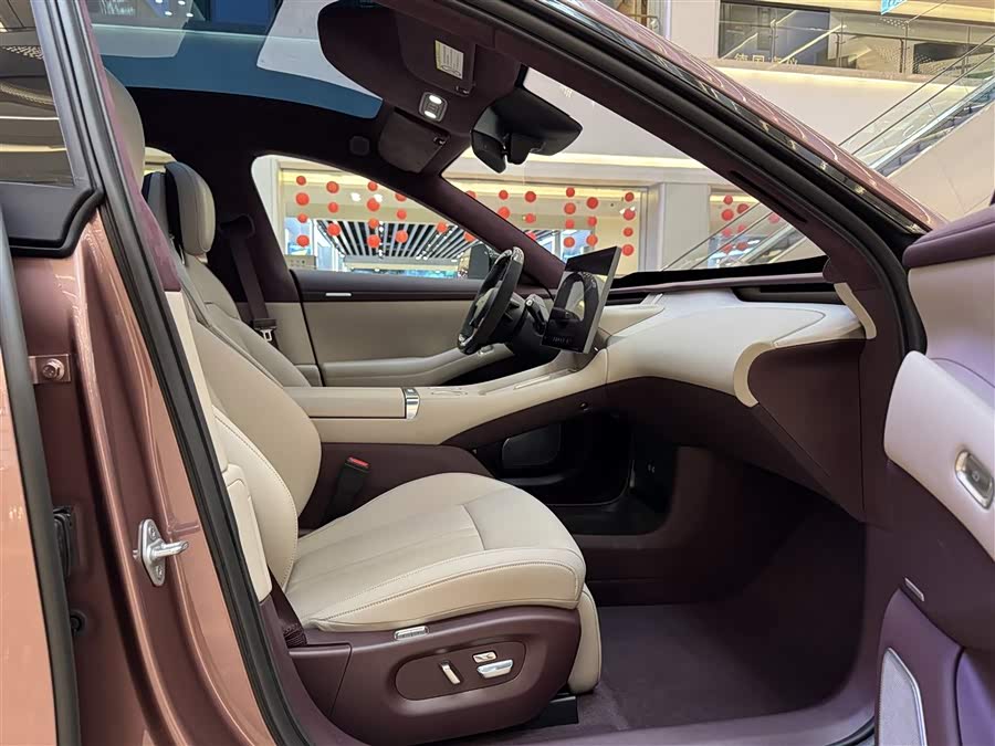 MI YU7 2025 car image #18