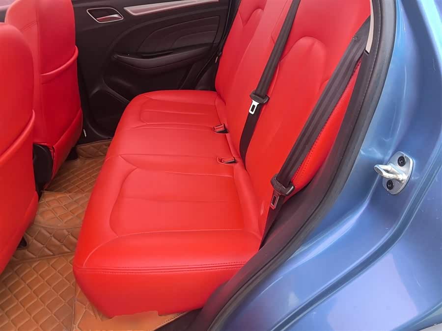 Roewe RX3 2019 изображение автомобиля #18