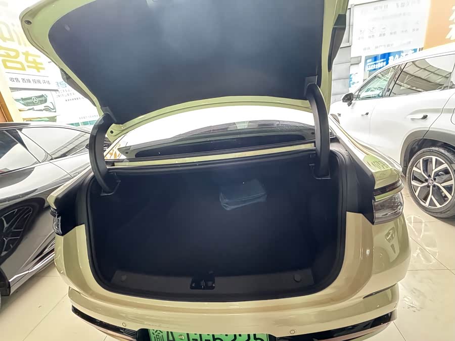 BYD Seal 07 DM-i 2025 #18 BYD Seal 07 DM-i 2025 car image #18