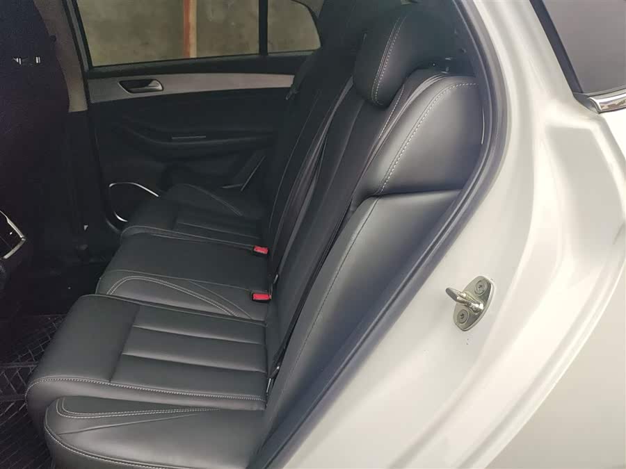 Chery Arrizo 5 Plus 2021 immagine di auto #18