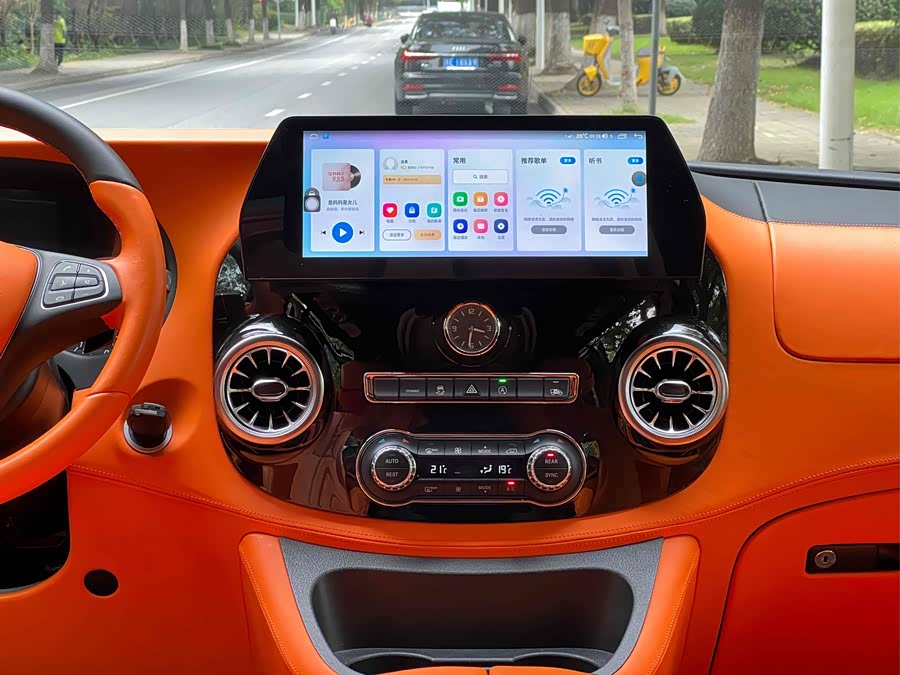 Mercedes-Benz Vito 2022 car image #18