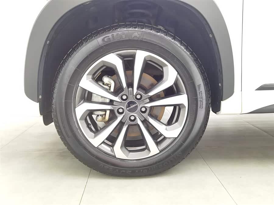 Exceed Chasing Wind C-DM 2022 صورة سيارة #18