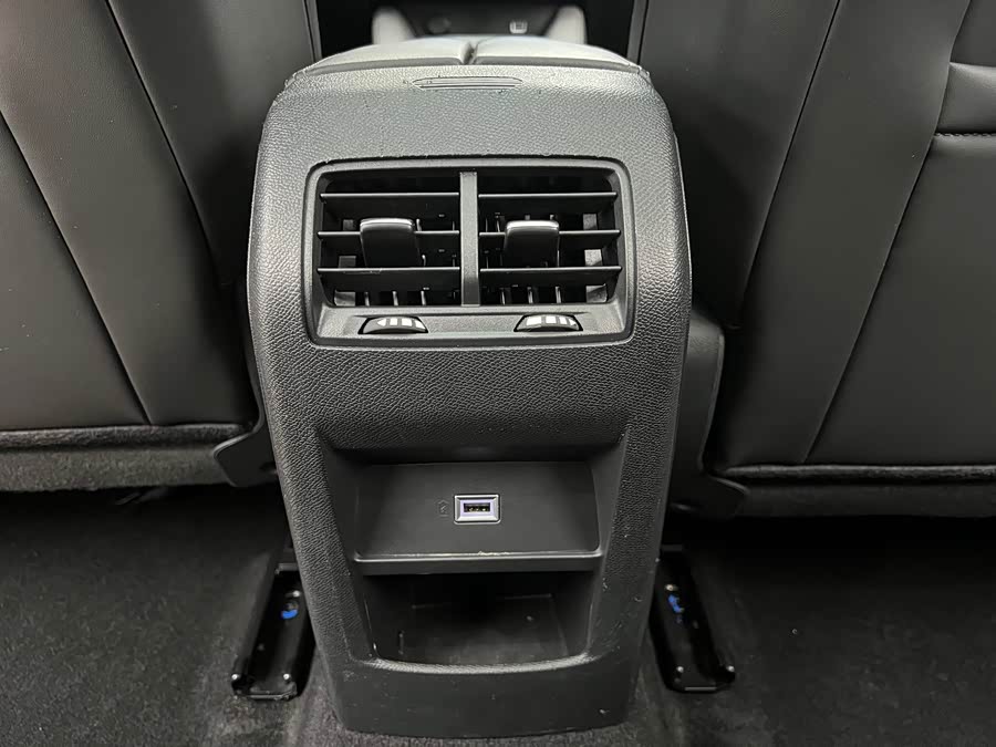 Citroen C5 X 2021 car image #18