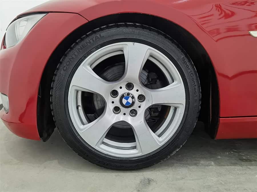 BMW 3 Series (Imported) 2010 car image #18