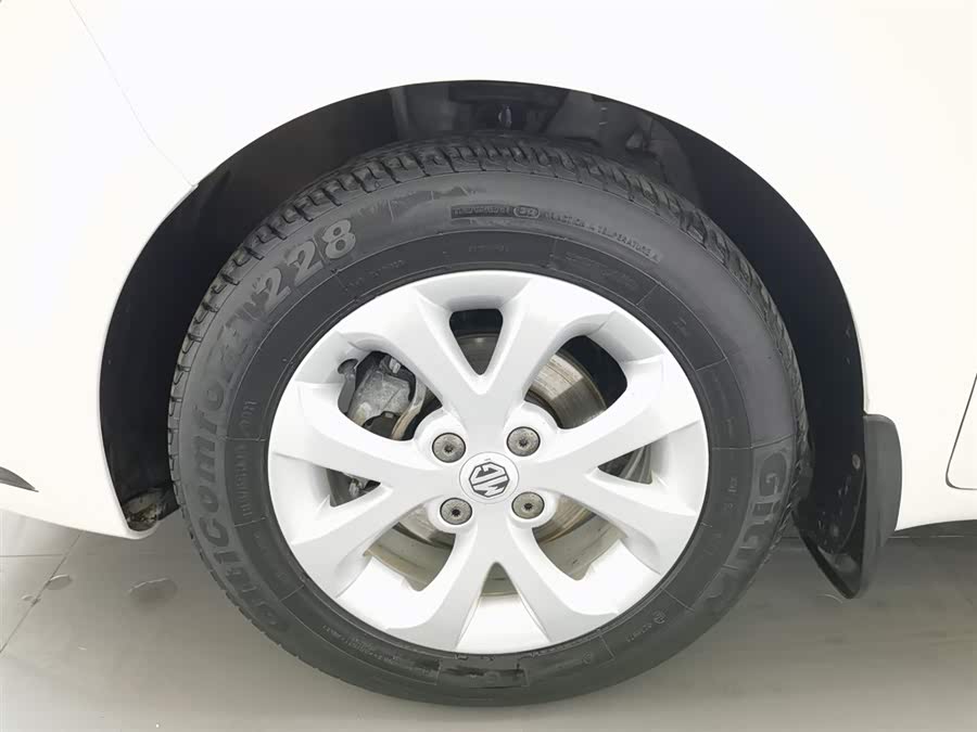 MG 3 2016 car image #18