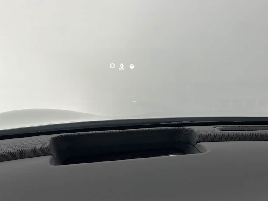 BYD Seal 2025 car image #18