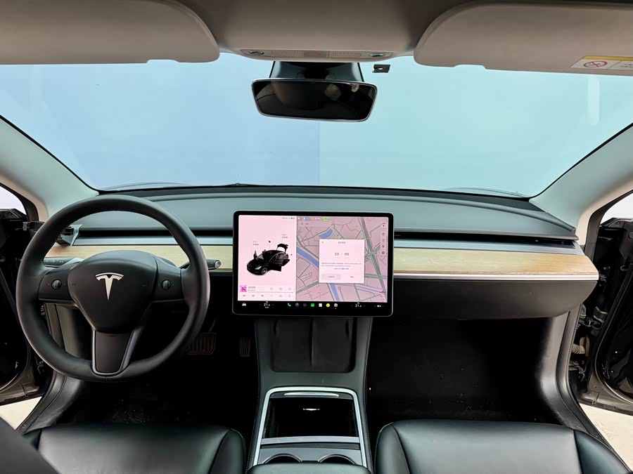 Tesla Model 3 2021 #18 Tesla Model 3 2021 car image #18