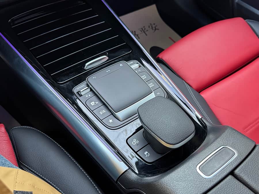 Mercedes-Benz GLA AMG 2022 #18 Mercedes-Benz GLA AMG 2022 car image #18