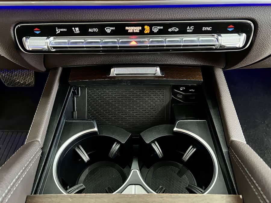 Mercedes-Benz GLE Class 2021 #18 Mercedes-Benz GLE Class 2021 car image #18