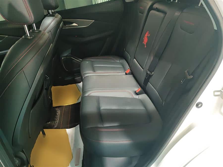 Forthing T5 EVO 2021 #18 Forthing T5 EVO 2021 immagine di auto #18