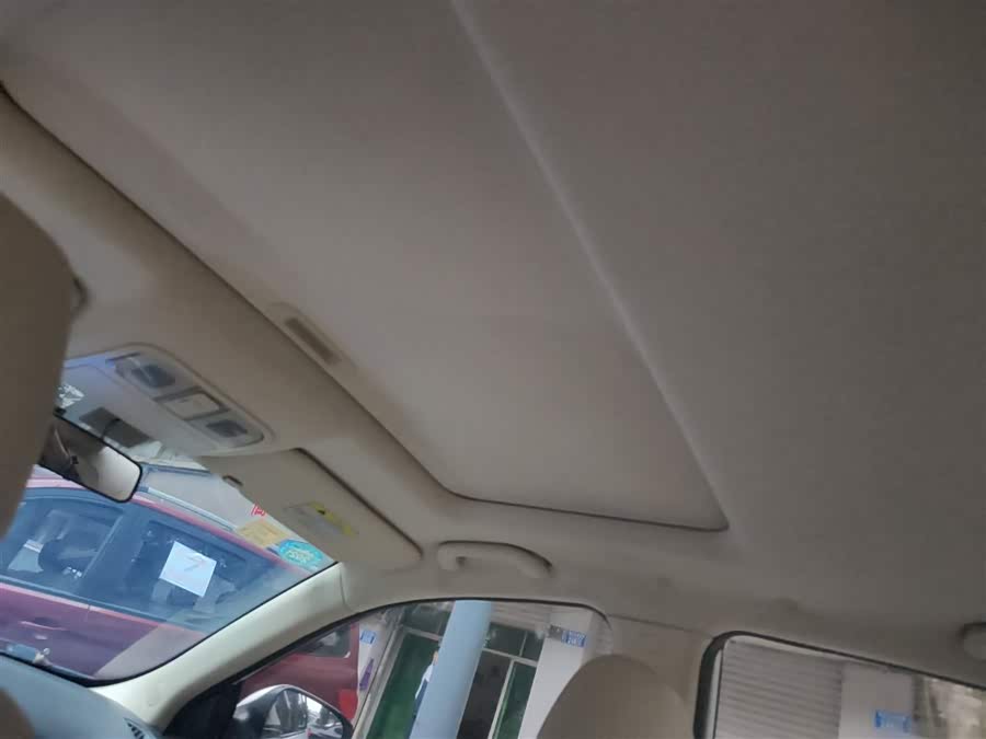 Changan Alsvin V7 2015 imagem de carro #18