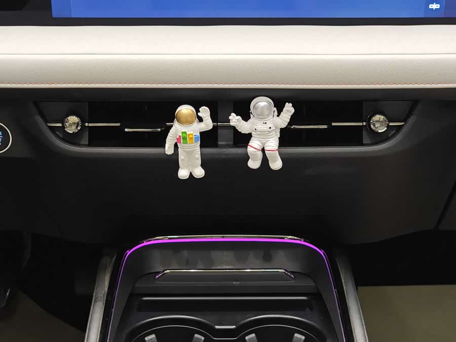 Ford Mondeo 2024 #18 Ford Mondeo 2024 car image #18