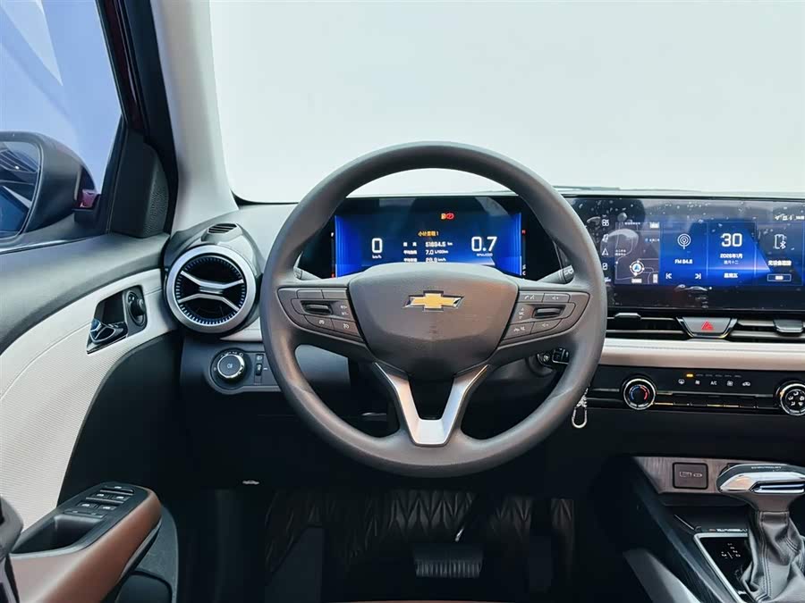 Chevrolet Monza 2023 #18 Chevrolet Monza 2023 car image #18