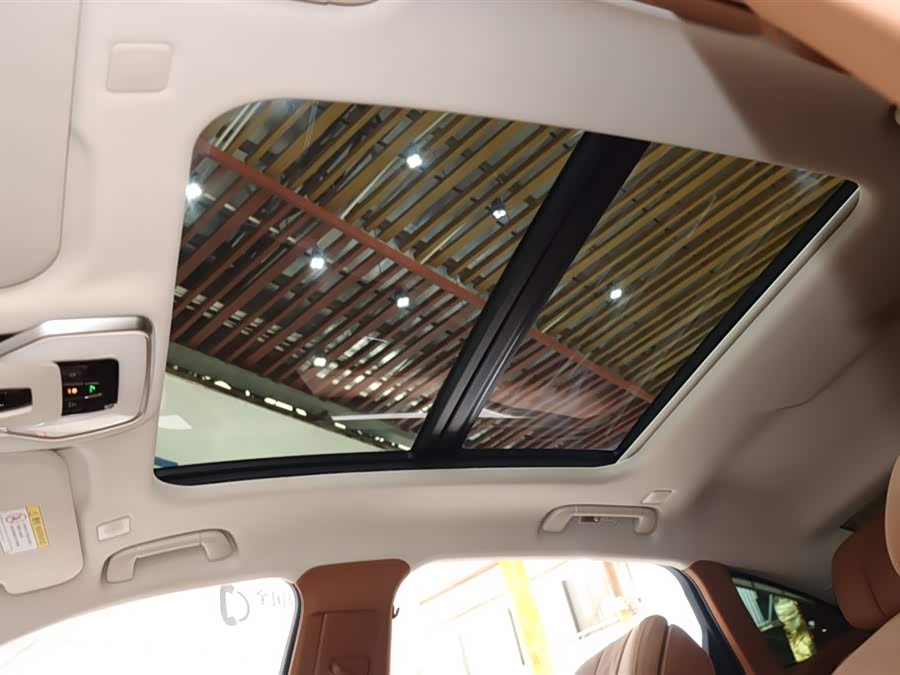 HongQi H9 2023 car image #18