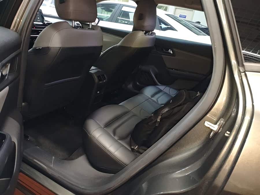 Citroen C5 X 2022 car image #18