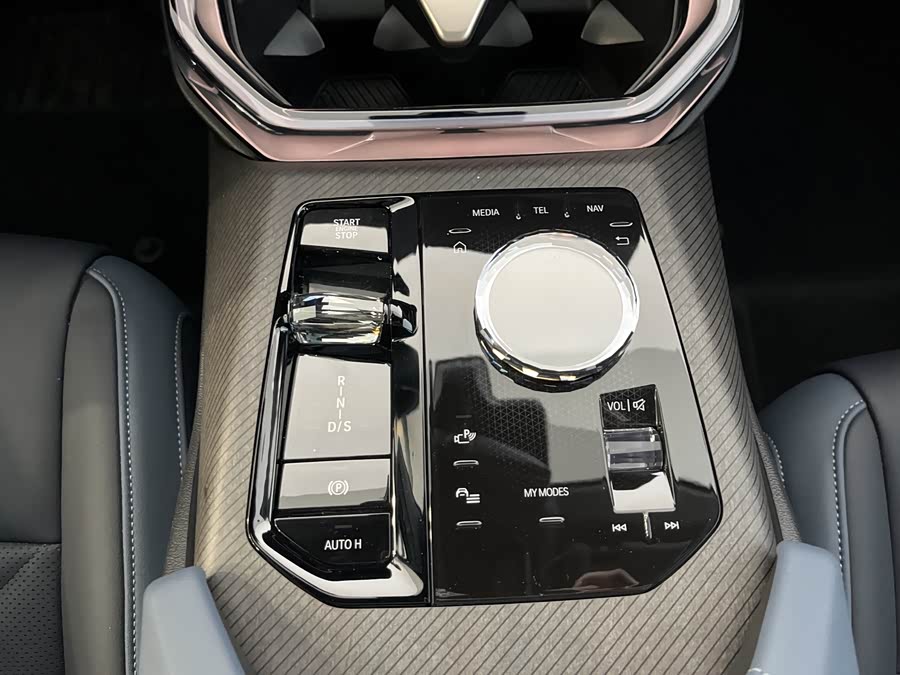 BMW X3 2025 car image #18