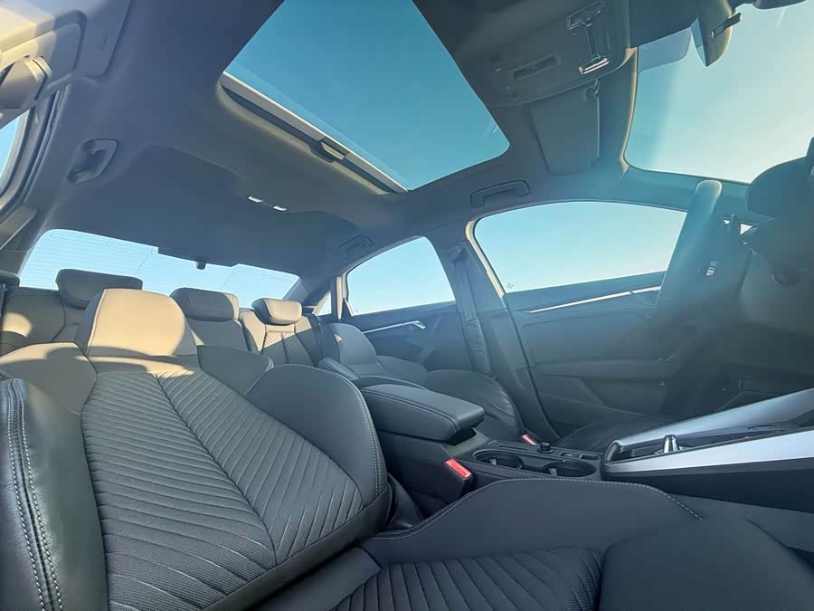 Audi A3 2022 car image #18