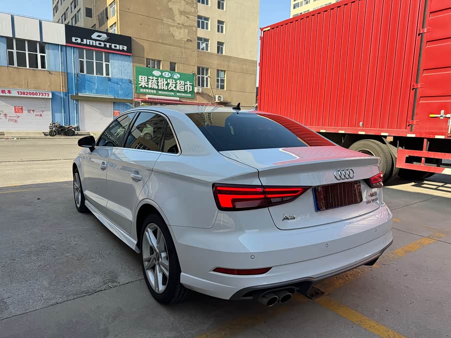 Audi A3 2020 car image #18