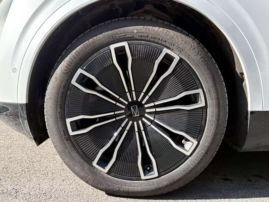 Avatr 07 2025 #18 Avatr 07 2025 car image #18