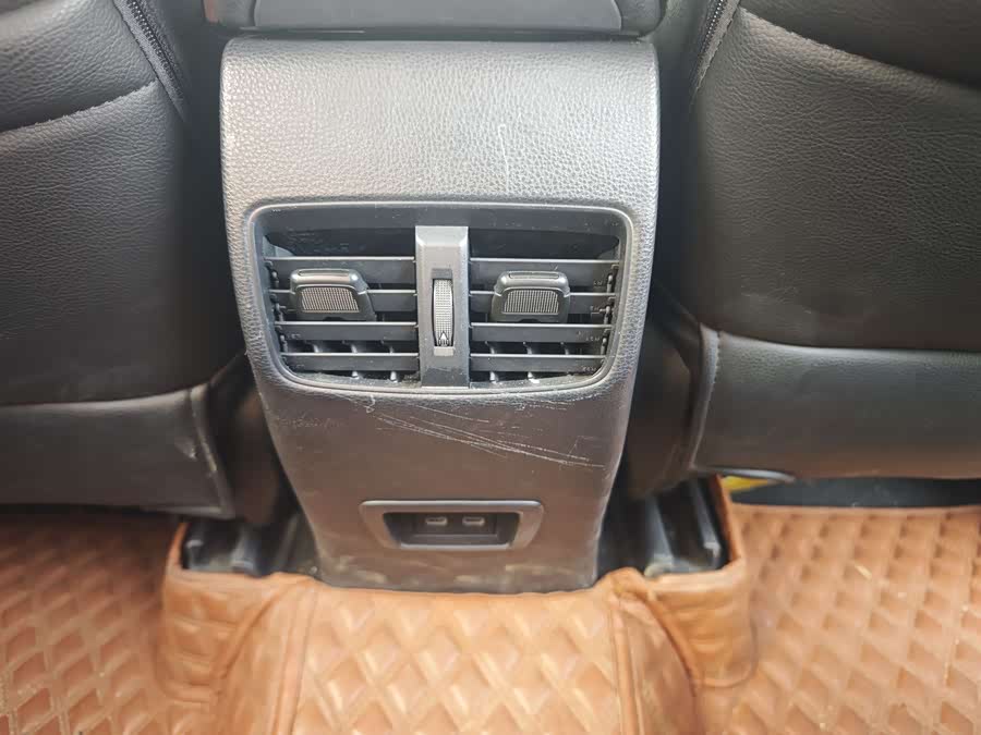 Toyota Corolla Cross 2022 immagine di auto #18