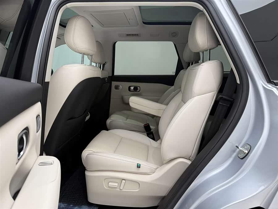 Leapmotor C16 2024 #18 Leapmotor C16 2024 car image #18