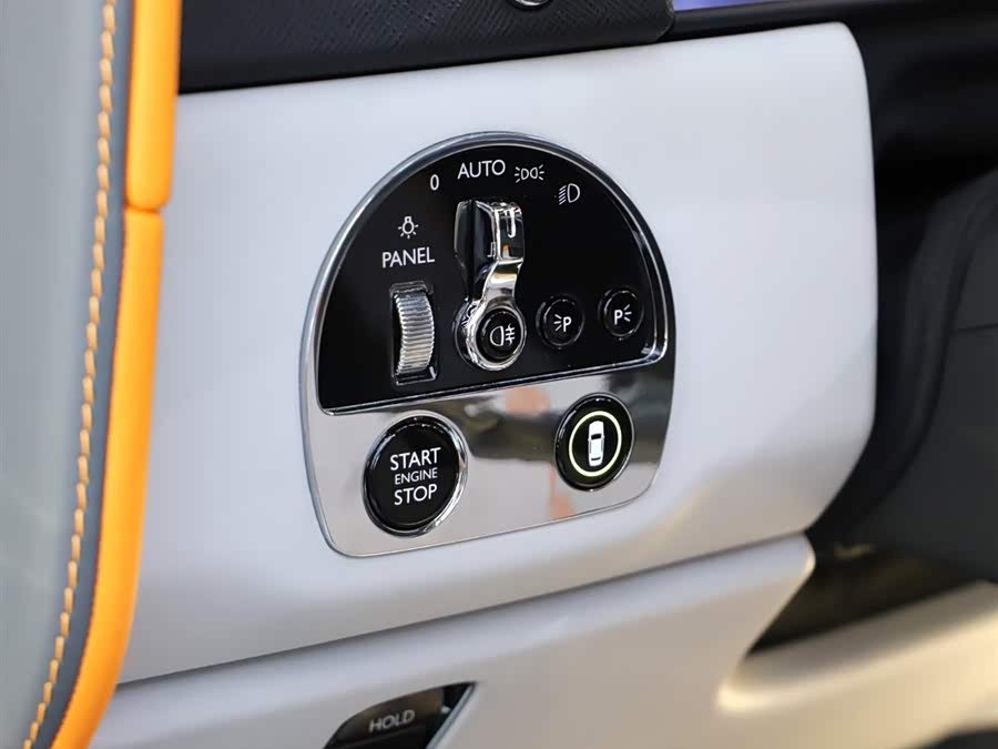 劳斯莱斯 库里南 2021 汽车图片 #18