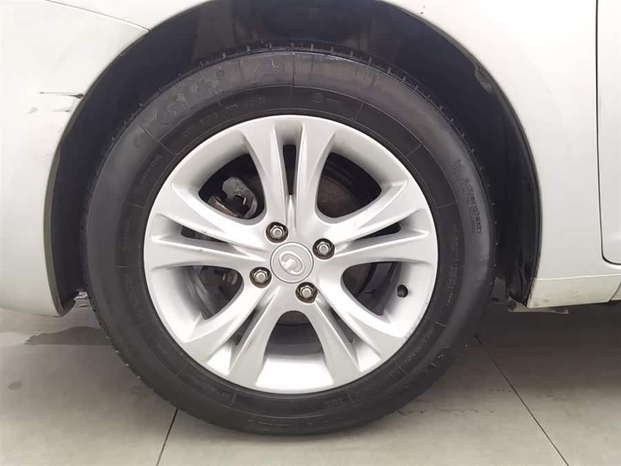 Great Wall C30 2016 car image #18