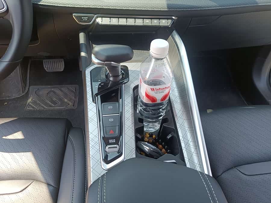 GEELY Preface 2022 car image #18