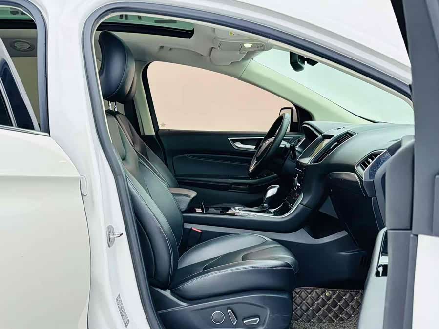 Ford Edge 2019 #18 Ford Edge 2019 car image #18