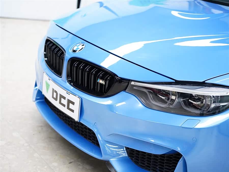 BMW M4 2018 immagine di auto #18