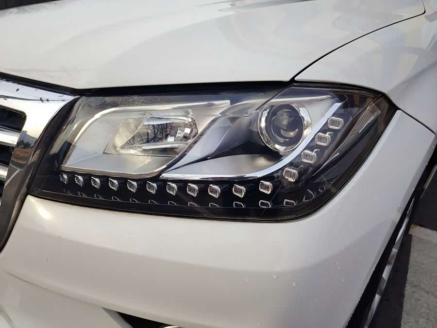 Haval H2 2014 #18 Haval H2 2014 car image #18