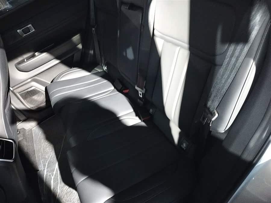 Chery Exploration 06 C-DM 2024 #18 Chery Exploration 06 C-DM 2024 car image #18