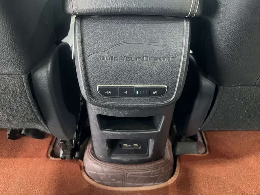 BYD Song MAX 2018 car image #18