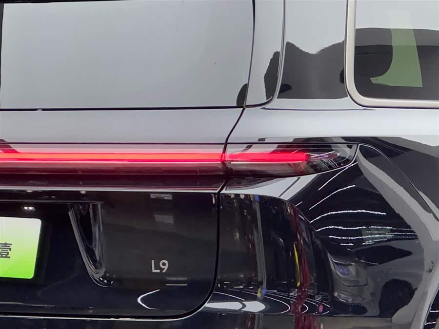 Li L9 2025 image de voiture #18