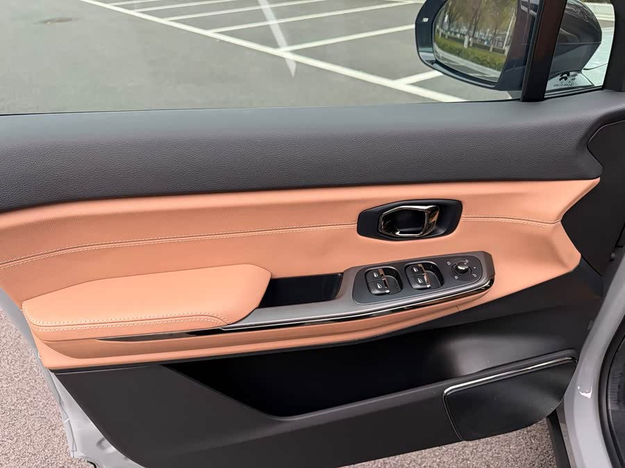 蔚来 蔚来ES8 2021 汽车图片 #18