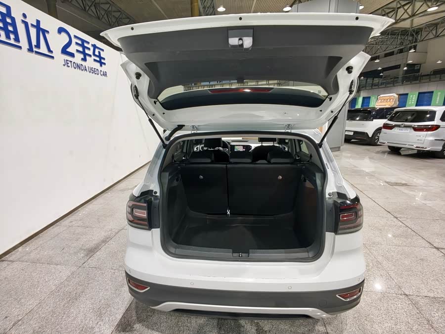 Volkswagen Tacqua 2023 car image #18