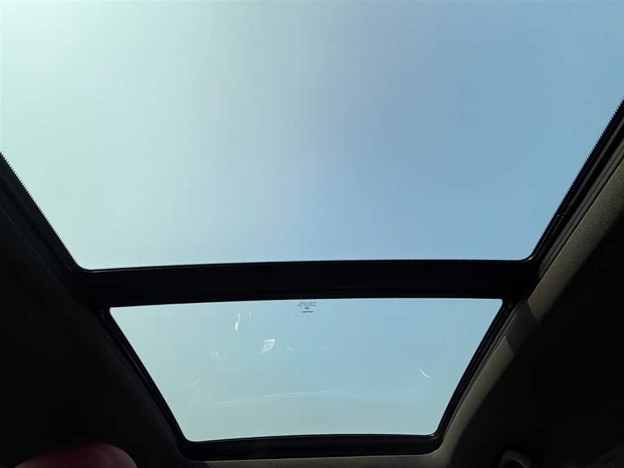 Forthing T5 EVO 2022 car image #18