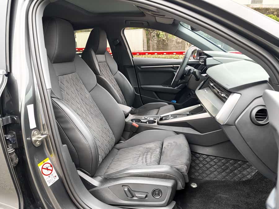 Audi A3 2024 car image #18